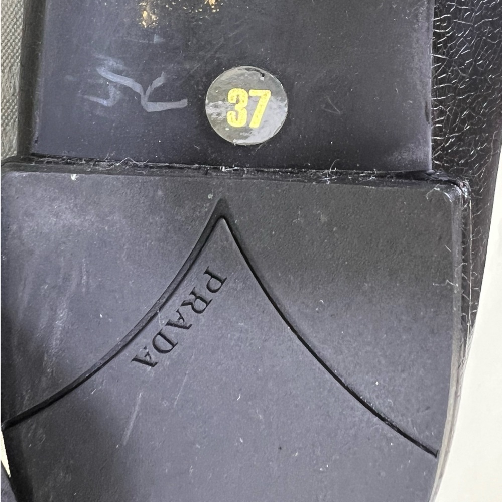Size 6.5/37 Prada Flats - Picture 9 of 9